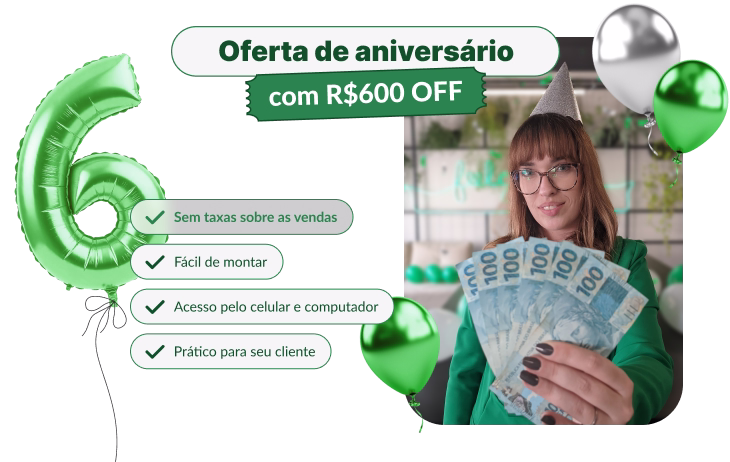 Mulher sorridente usando notebook ao lado de celular exibindo catálogo online de joias e acessórios, mostrando os benefícios do Conecta Venda: sem taxas, fácil de montar e acesso por celular e computador.